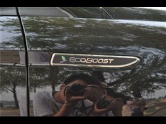 2011款 2.0L GTDi240豪华运动型