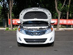 2012款 2.0L 手动两驱豪华版