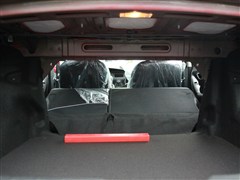 2013款 1.6L 自动尊贵ESP版