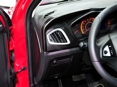 2013款 1.6L 自动至尊ESP版