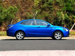 2013款 1.6L 自动至尊ESP版