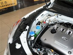 2013款 2.0L 自动两驱浅内特别版