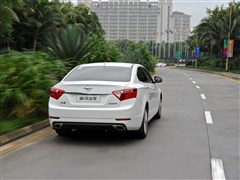 2014款 2.0L 自动豪华型