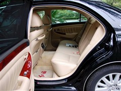 2009款 3.0L 豪华型