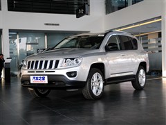 2013款 2.4L 四驱都市版