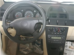 2005款 1.6L 标准型