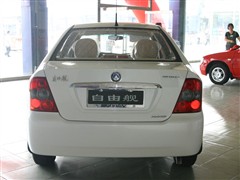 2005款 1.6L 标准型