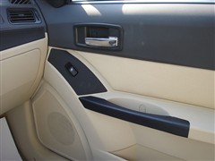 2005款 1.3L 经典基本型