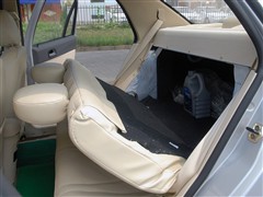 2006款 1.5L 自动标准型