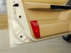 2007款 1.5L 自动精致标准型