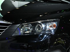 2012款 三厢 1.8L CVT尊贵型