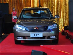 2010款 三厢 1.8L CVT尊贵型