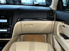 2011款 2.0L 自动舒适版