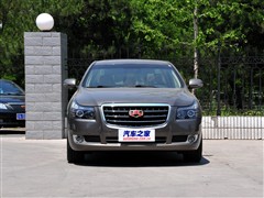 2011款 2.0L 自动尊贵版