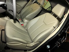 2012款 1.5L 手动豪华型