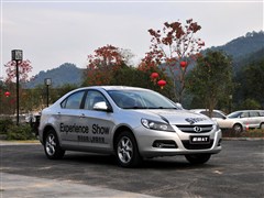 2011款 1.8L 自动豪华公务型