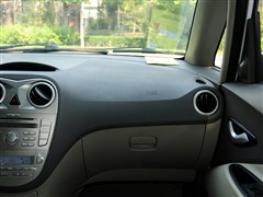 2012款 1.8L MT宜商豪华版5座