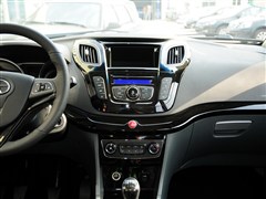 2013款 1.5L MT舒适型