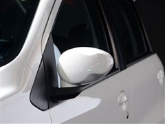 2014款 J2 1.0L 豪华型