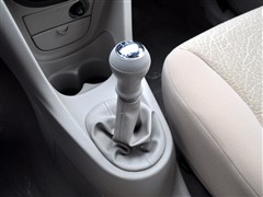 2010款 1.3L 手动豪华型