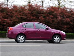 2010款 1.3L 手动豪华型