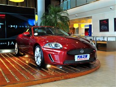 2009款 XKR 5.0L V8机械增压敞篷跑车