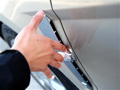 2010款 3.0L 旗舰版