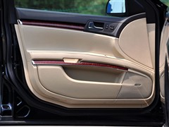 2010款 3.0L 精英型