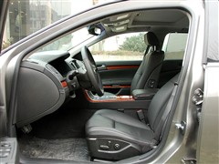 2010款 3.0L 豪华型