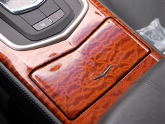 2010款 3.0L 豪华型