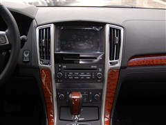 2010款 3.0L 豪华型