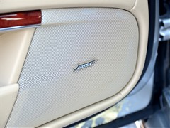 2011款 2.0T 行政版