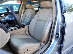 2011款 2.0T 行政版