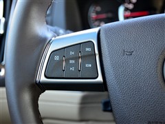 2011款 2.0T 行政版