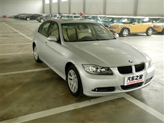 2007款 320i 豪华型