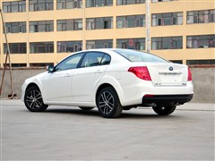 2013款 1.6L MT尊贵型