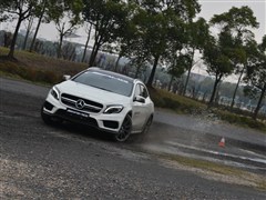 2015款 GLA 45 AMG 4MATIC