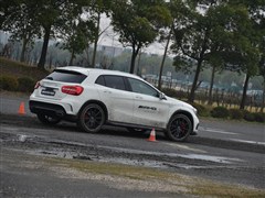 2015款 GLA 45 AMG 4MATIC