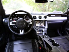 2015款 2.3T 50周年纪念版