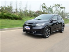 2015款 1.8L CVT四驱旗舰型