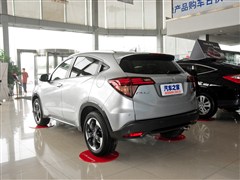 2015款 1.8L CVT四驱旗舰型