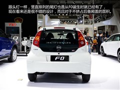 2015款 1.0L AMT 铉酷型