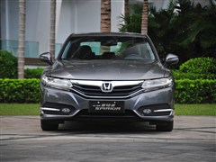 2015款 2.0L 尊贵版