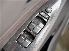 2014款 1.5T 酷黑骑士旗舰型