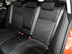 2014款 1.8L 自动舒适精英版 5座