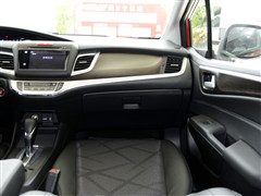 2014款 1.8L 自动舒适精英版 5座