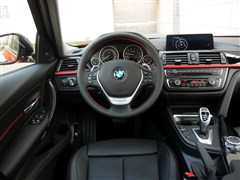 2015款 328i 运动设计套装