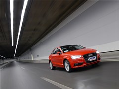 2014款 Limousine 35 TFSI 自动豪华型