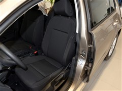 2015款 1.6L 手动时尚型