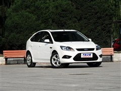 2014款 两厢经典 1.8L 自动酷白典藏版